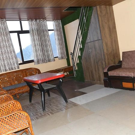 Hotel Mountain View And Rooftop Restaurant Pithorāgarh Exterior foto